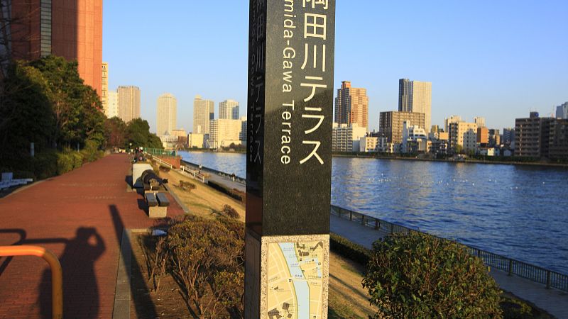 四川廣告製作精神堡壘獨特的風格魅力。